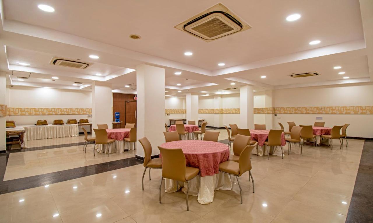 Treebo Premium Rose Mallow Nueva Delhi Exterior foto