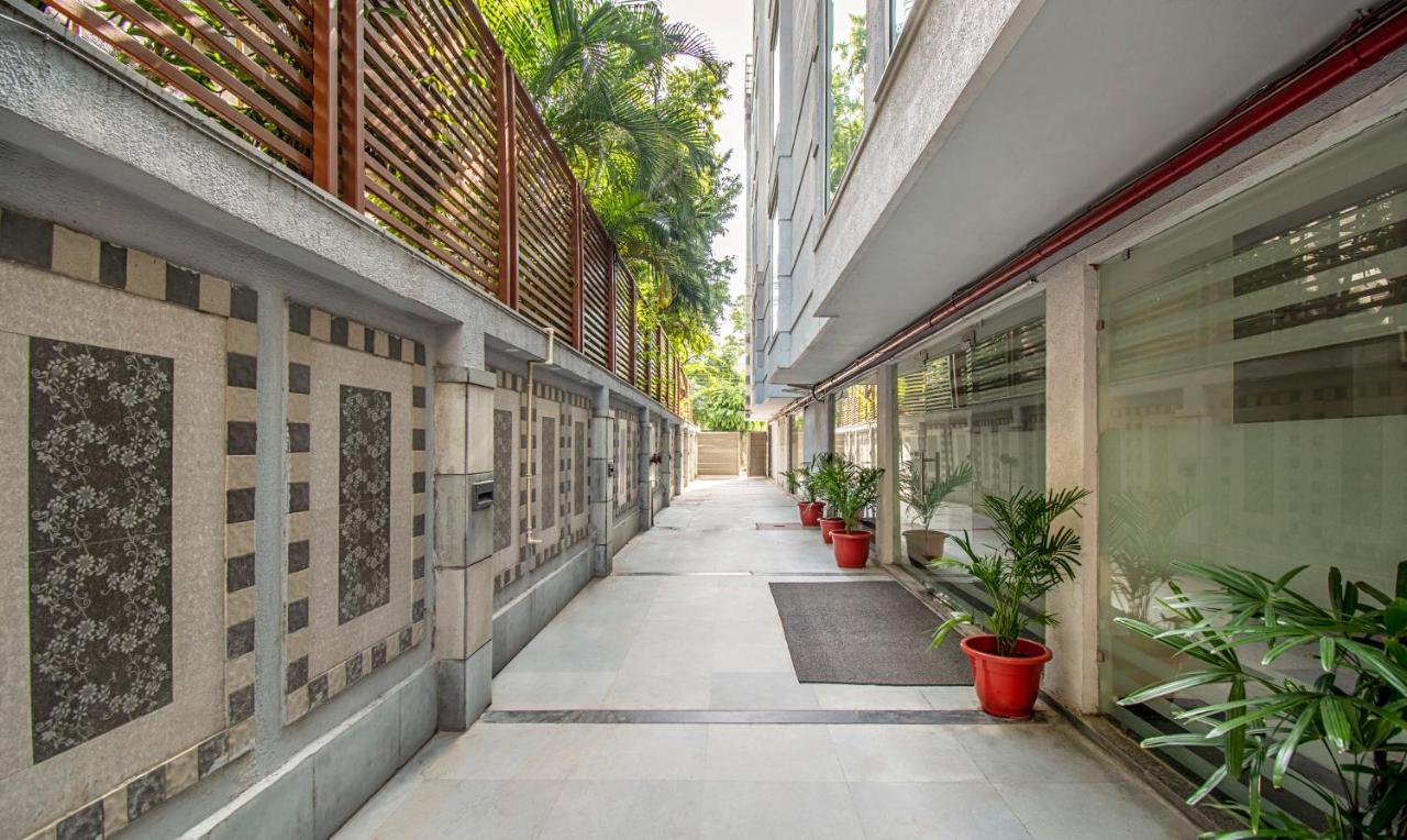 Treebo Premium Rose Mallow Nueva Delhi Exterior foto